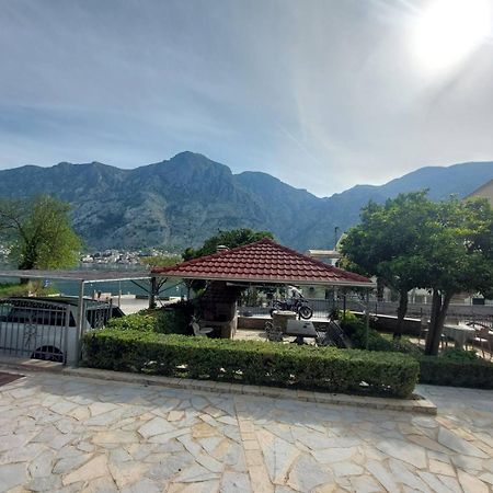 Sunset Kotor Apartment Muo ภายนอก รูปภาพ